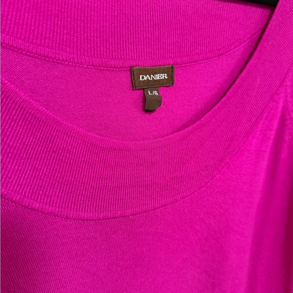 Danier Women's Vibrant Magenta Sweater - Picture 7 of 12